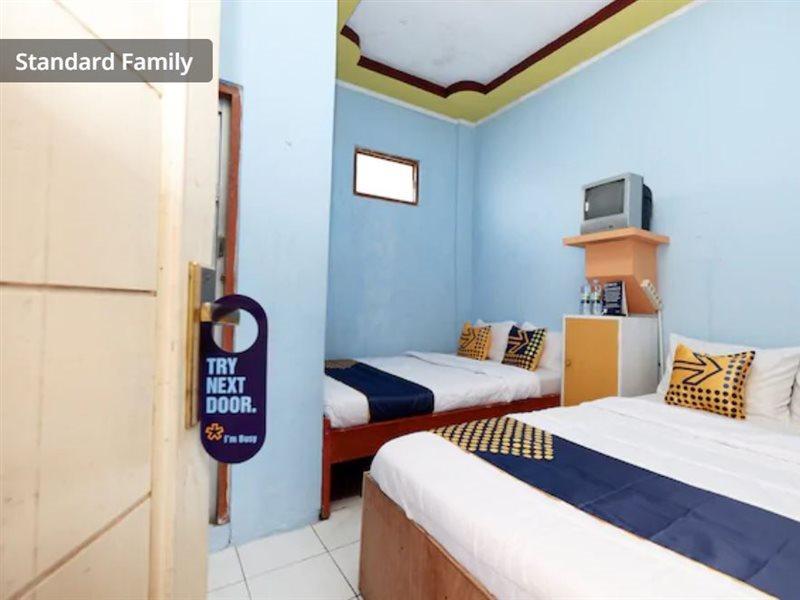 SPOT ON 2112 Homestay Lestari Dieng Syariah Diyeng Bagian luar foto