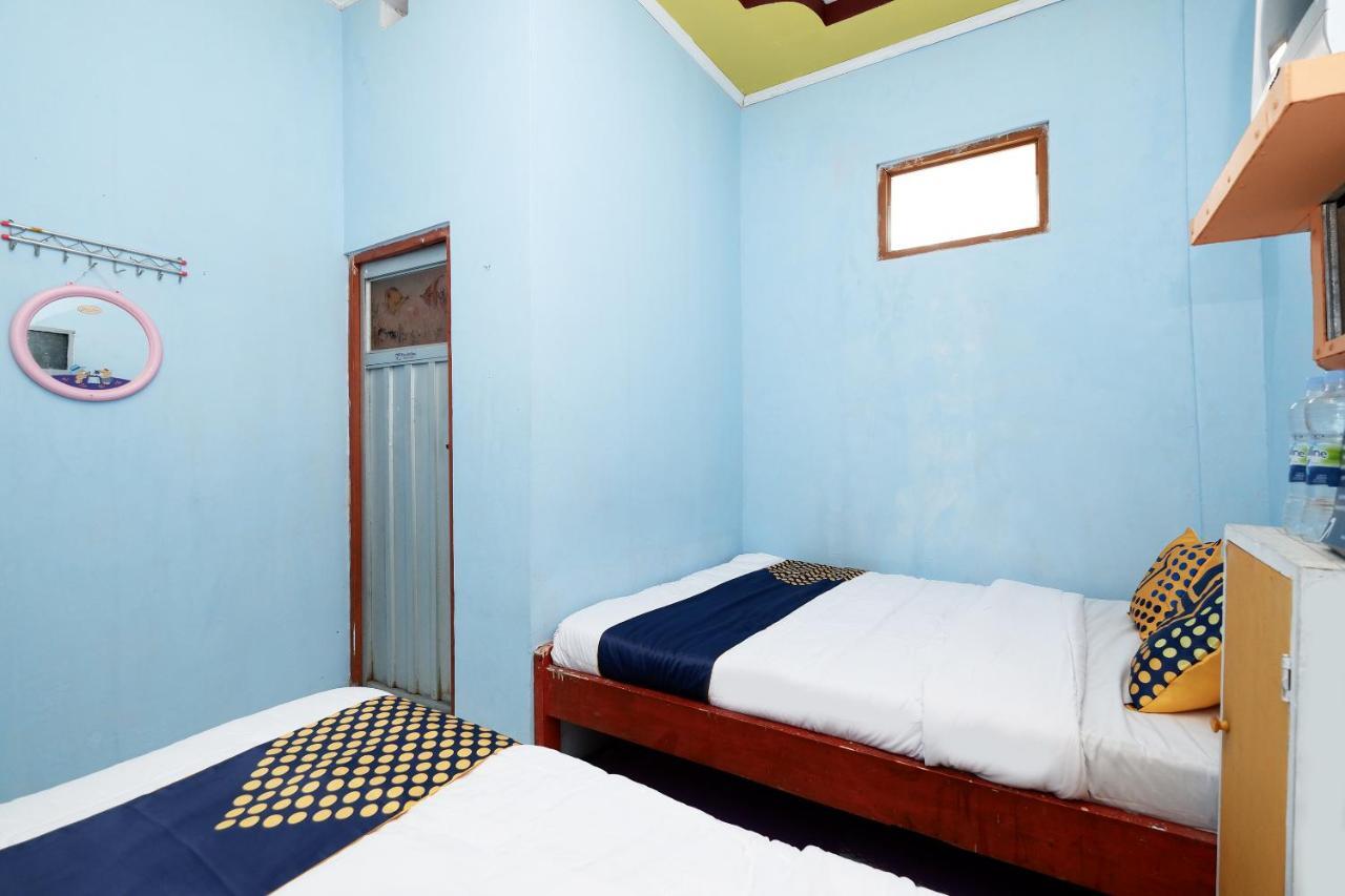 SPOT ON 2112 Homestay Lestari Dieng Syariah Diyeng Bagian luar foto