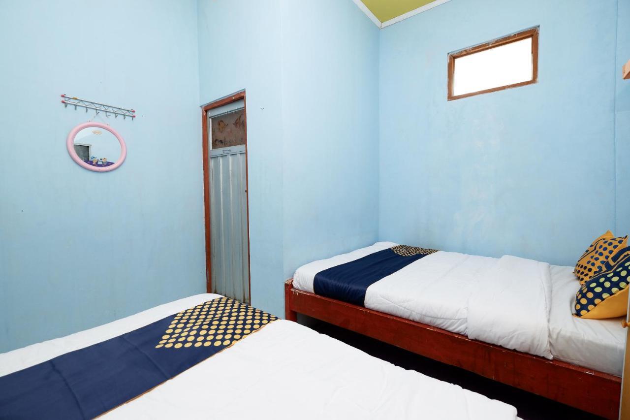 SPOT ON 2112 Homestay Lestari Dieng Syariah Diyeng Bagian luar foto