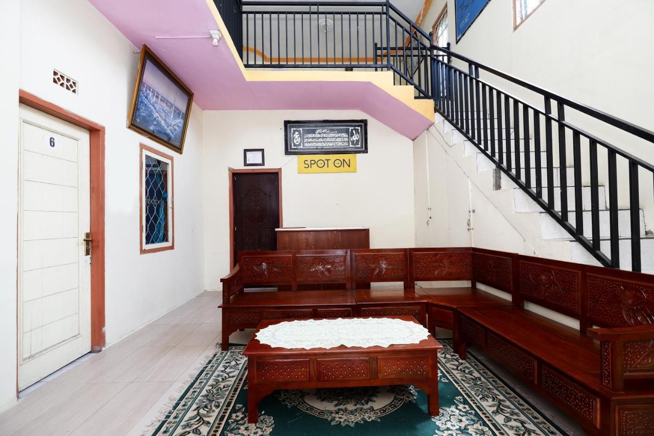 SPOT ON 2112 Homestay Lestari Dieng Syariah Diyeng Bagian luar foto
